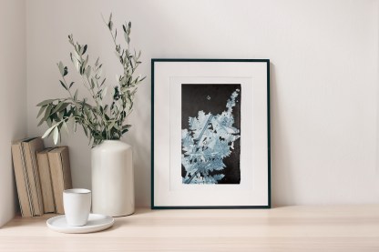 Flora Varen kunst print blauw angelart